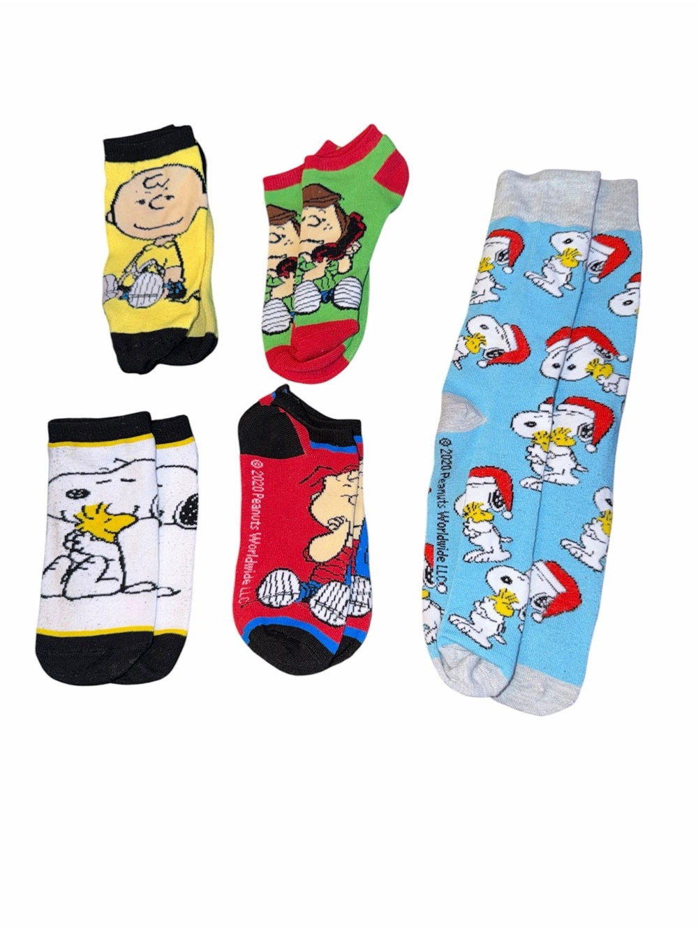 Peanuts Men's Novelty Socks Pack - Yellow, Green, Red, Blue, White, Black